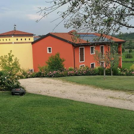 Agriturismo La Rondinella ลาซีเซ ภายนอก รูปภาพ