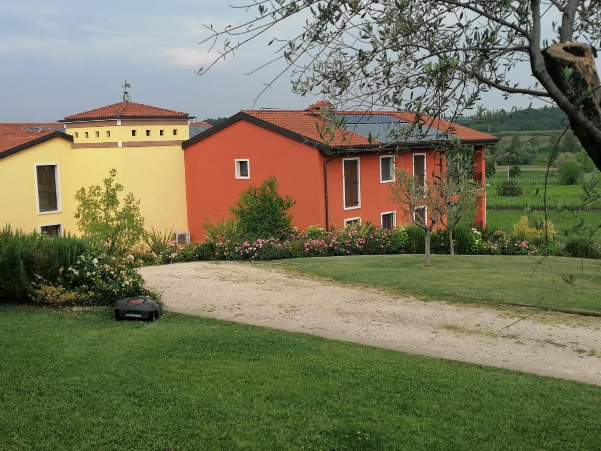 Agriturismo La Rondinella ลาซีเซ ภายนอก รูปภาพ